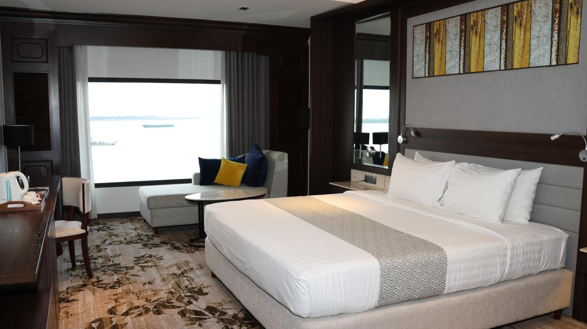 Hotel Cambodiana Phnom Penh Ngoại thất bức ảnh