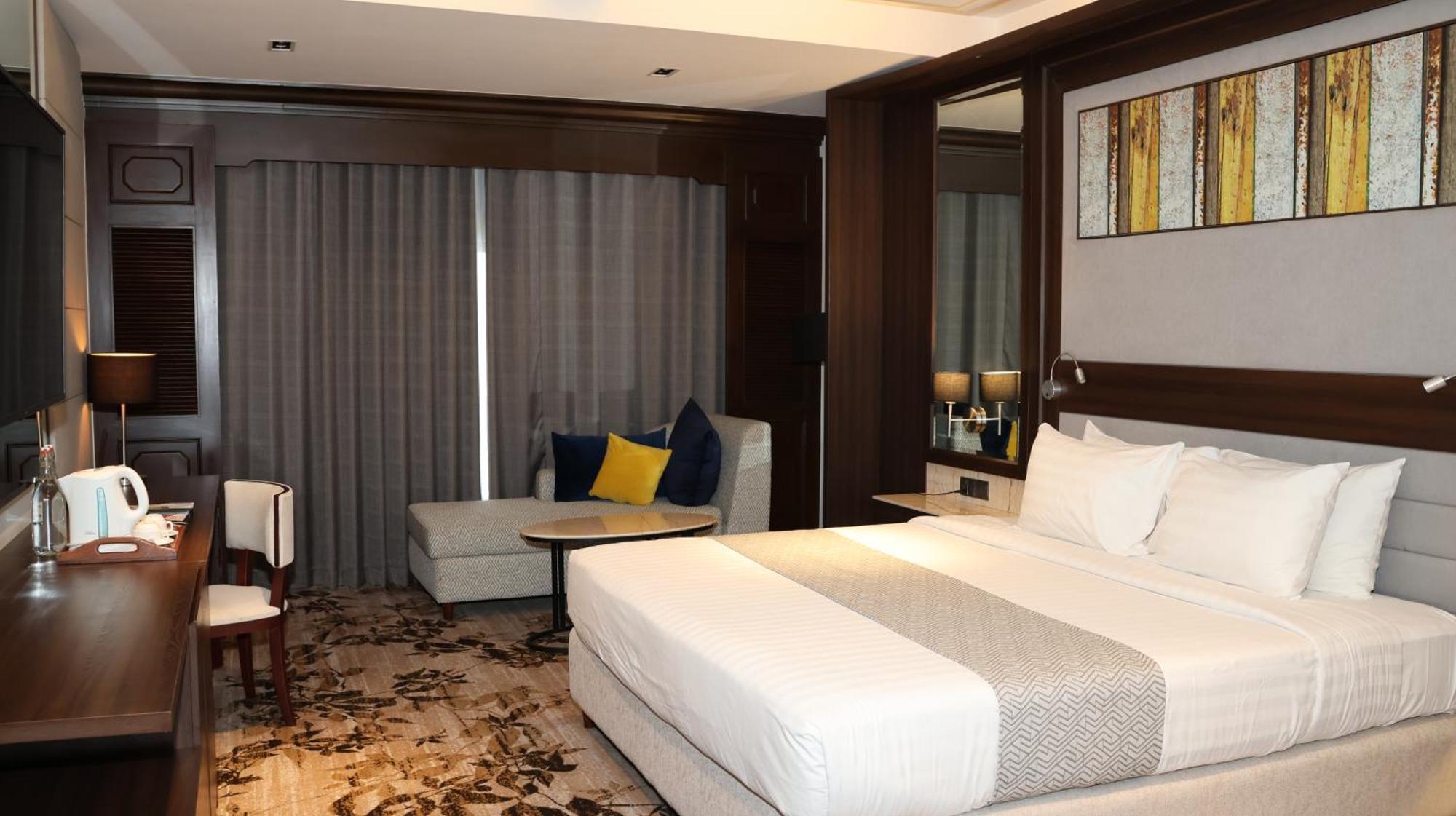 Hotel Cambodiana Phnom Penh Ngoại thất bức ảnh