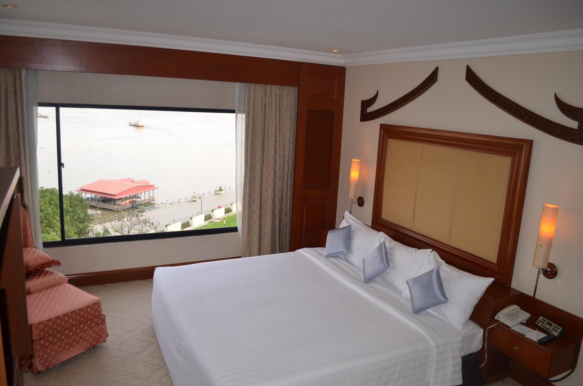 Hotel Cambodiana Phnom Penh Ngoại thất bức ảnh