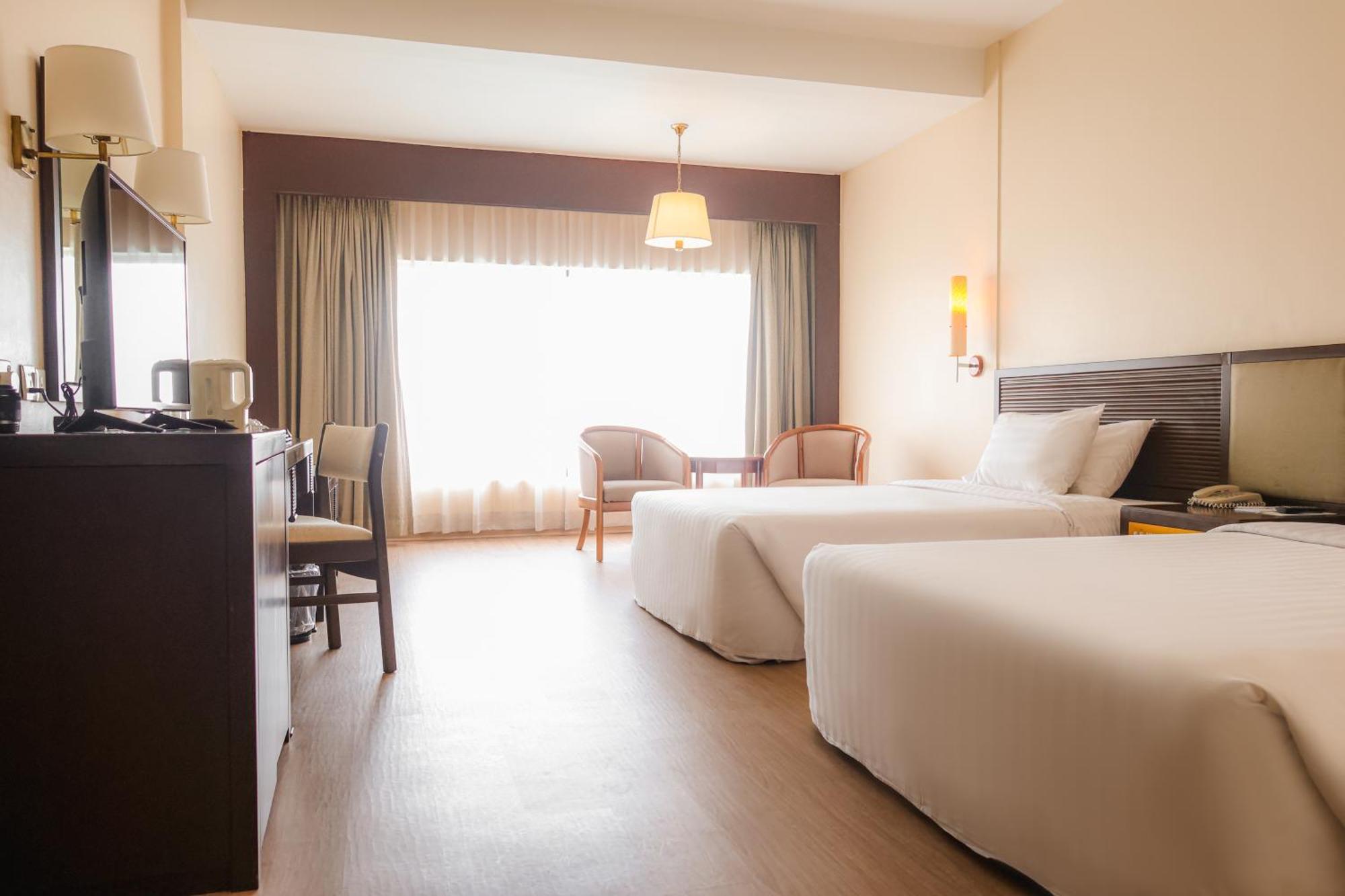 Hotel Cambodiana Phnom Penh Ngoại thất bức ảnh