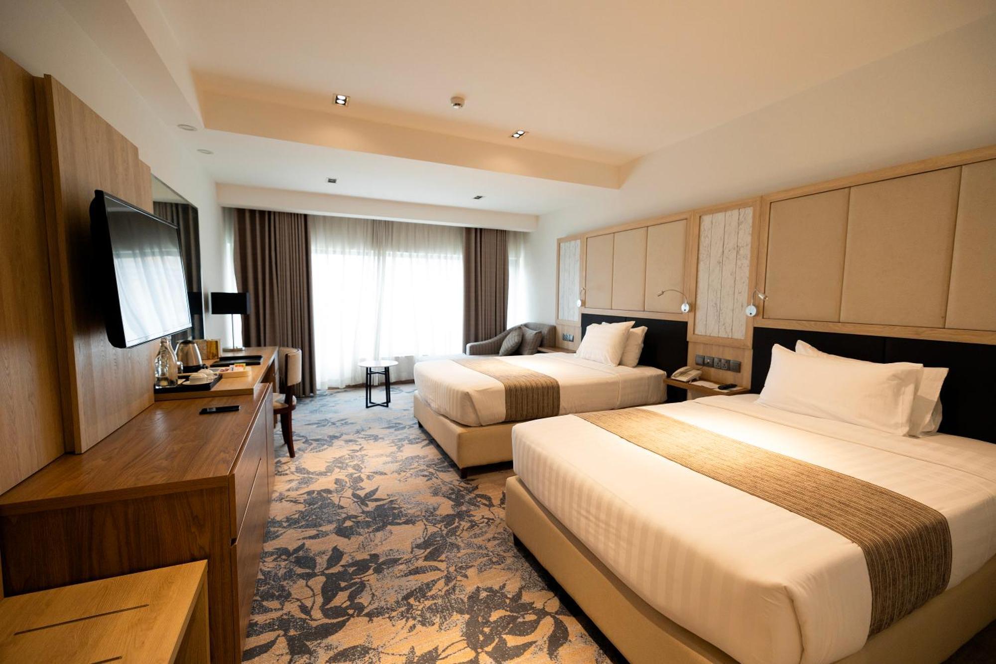 Hotel Cambodiana Phnom Penh Ngoại thất bức ảnh